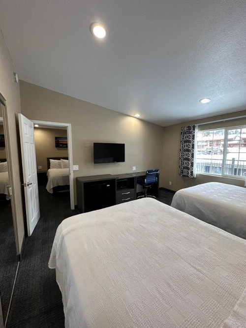 Black Jack Inn image 3