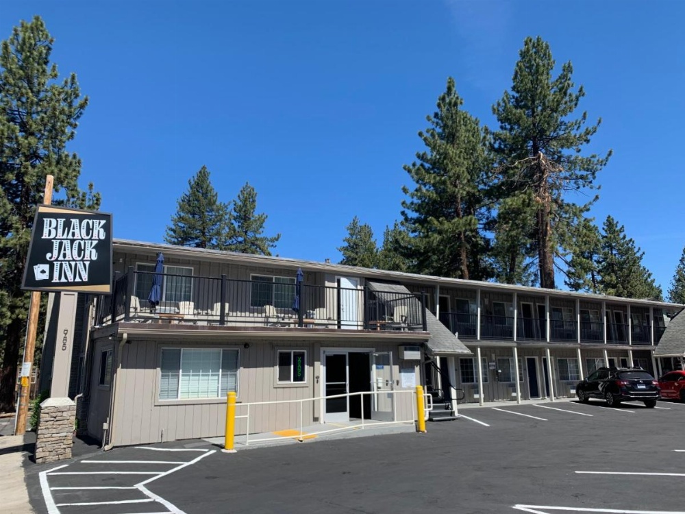 Black Jack Inn Image 30
