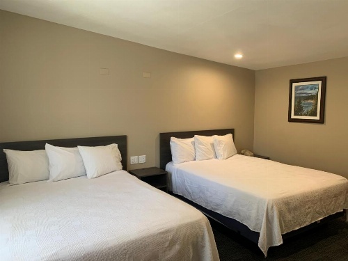 Black Jack Inn image 7